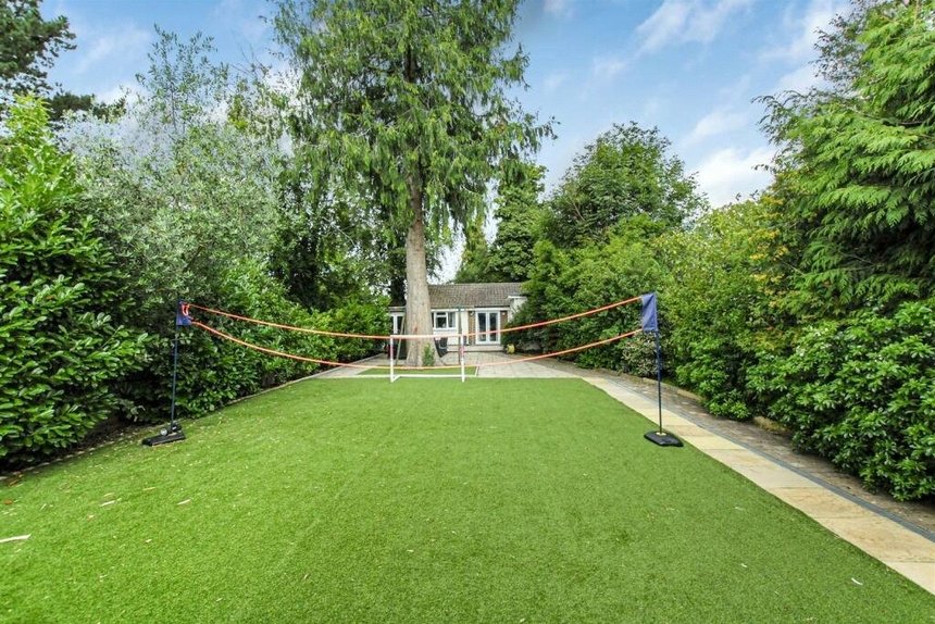 for sale frays avenue london 67200 - Gibbs Gillespie