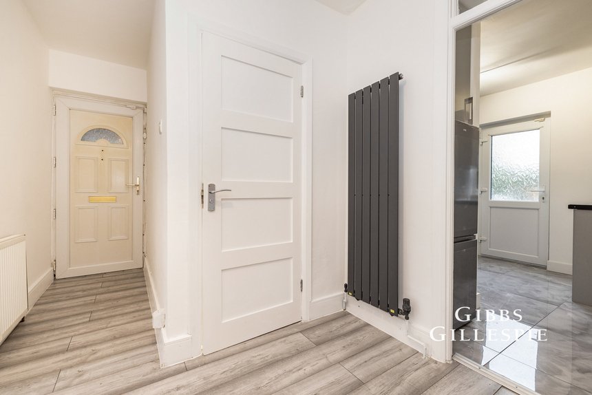 let windsor close london 67360 - Gibbs Gillespie