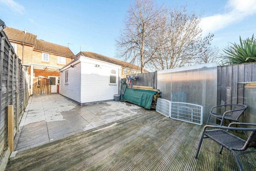 sold lowdell close london 67394 - Gibbs Gillespie