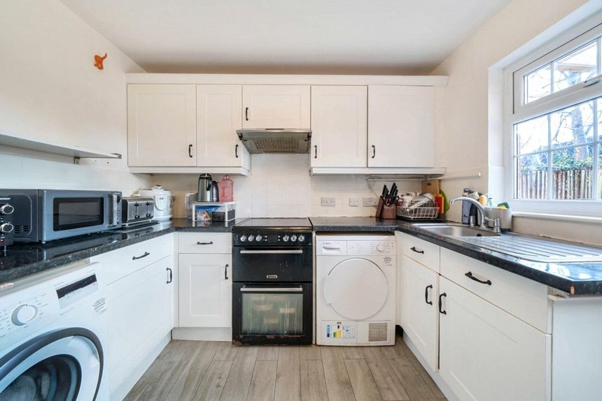 sold lowdell close london 67394 - Gibbs Gillespie