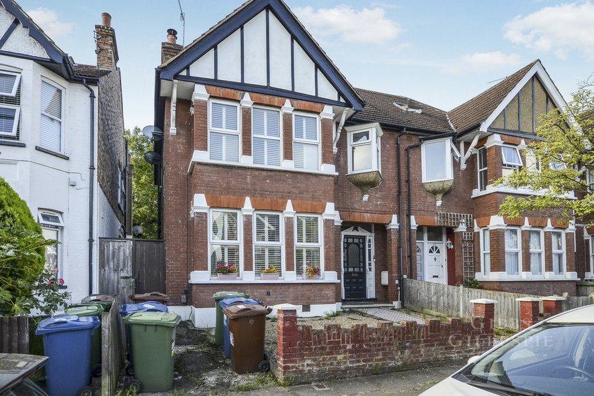to let longley road london 67600 - Gibbs Gillespie