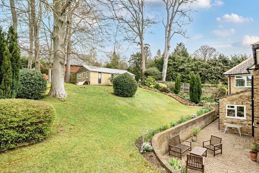 for sale camp road london 67706 - Gibbs Gillespie