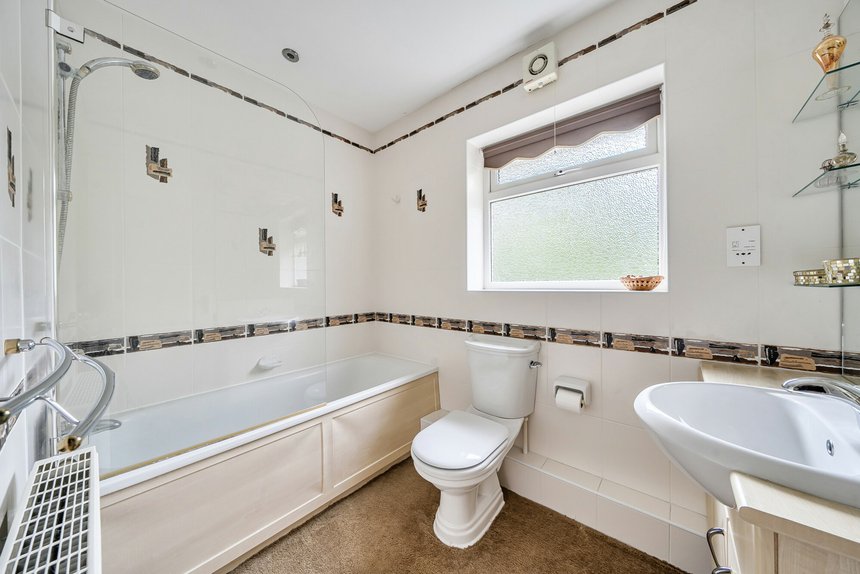 for sale camp road london 67706 - Gibbs Gillespie