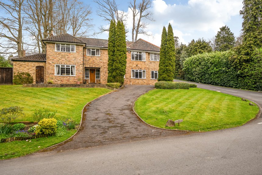 for sale camp road london 67706 - Gibbs Gillespie