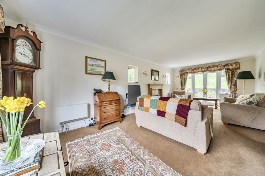 for sale camp road london 67706 - Gibbs Gillespie