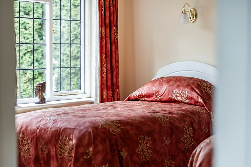 for sale camp road london 67706 - Gibbs Gillespie
