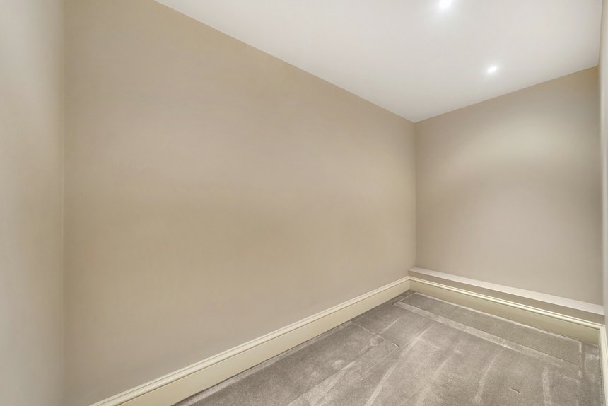 for sale mansion house drive london 67873 - Gibbs Gillespie