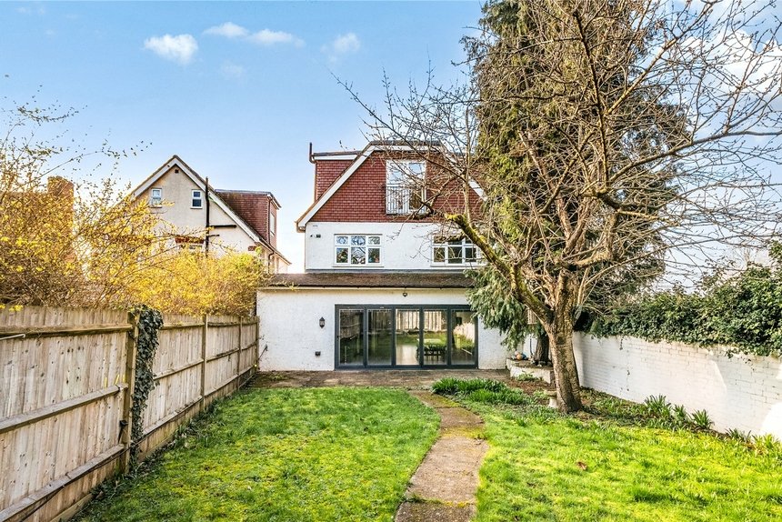 under offer the beeches london 68089 - Gibbs Gillespie