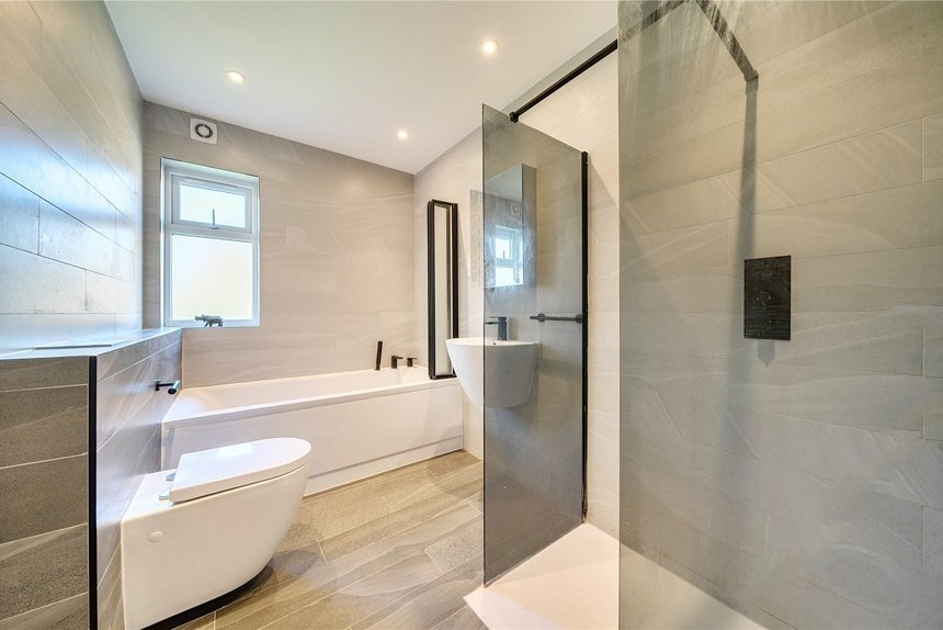 under offer the beeches london 68089 - Gibbs Gillespie