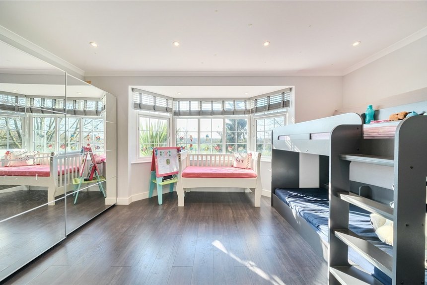 under offer the beeches london 68089 - Gibbs Gillespie