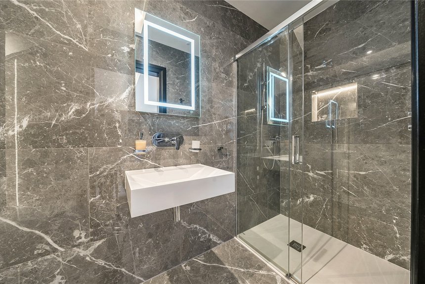 for sale chalfont park london 68585 - Gibbs Gillespie