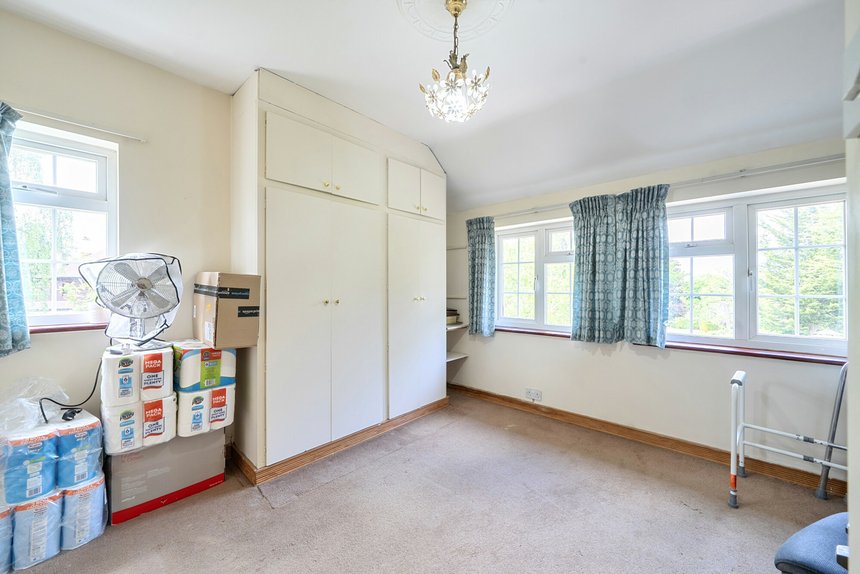 for sale wolsey road london 68586 - Gibbs Gillespie