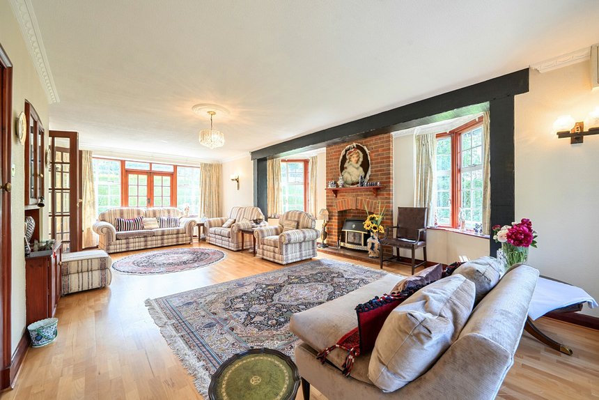 for sale wolsey road london 68586 - Gibbs Gillespie