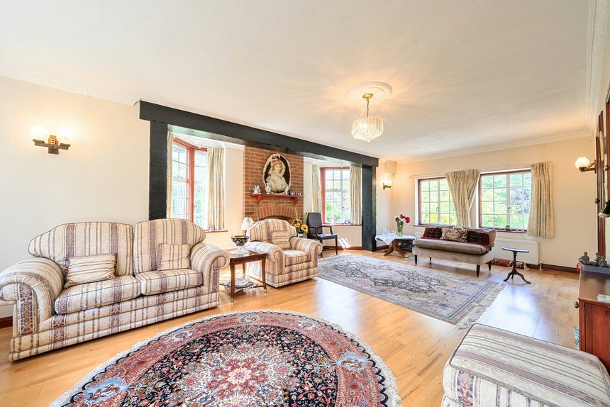 for sale wolsey road london 68586 - Gibbs Gillespie