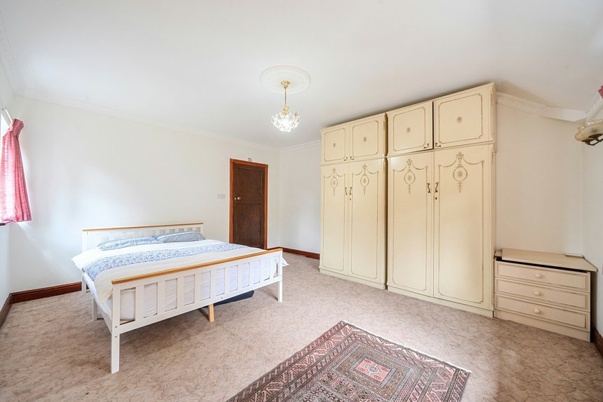 for sale wolsey road london 68586 - Gibbs Gillespie