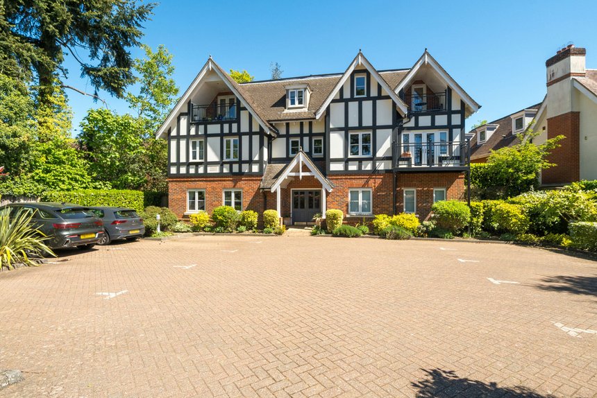 for sale packhorse road london 68677 - Gibbs Gillespie