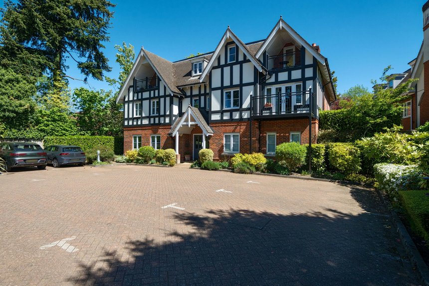for sale packhorse road london 68677 - Gibbs Gillespie