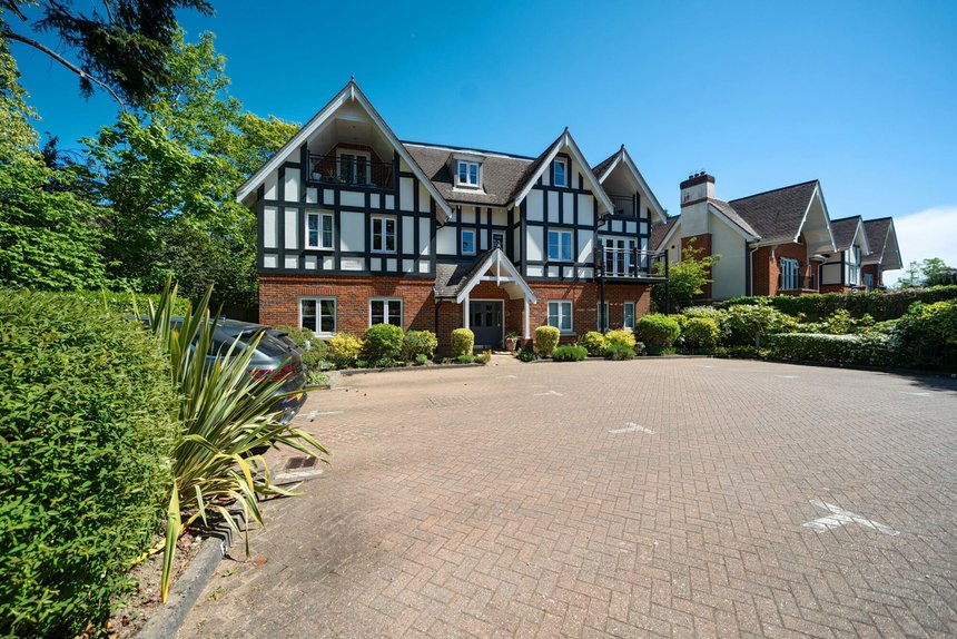 for sale packhorse road london 68677 - Gibbs Gillespie