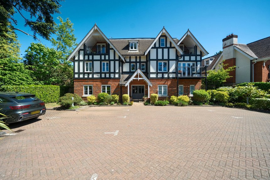 for sale packhorse road london 68677 - Gibbs Gillespie