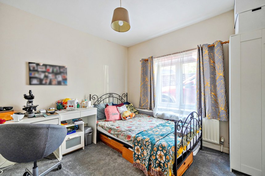 for sale savay lane london 68727 - Gibbs Gillespie
