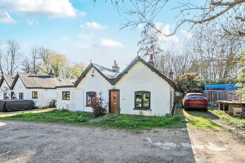 for sale savay lane london 68727 - Gibbs Gillespie