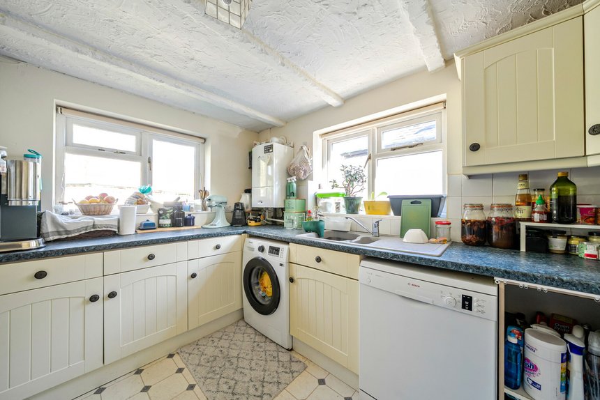 for sale savay lane london 68727 - Gibbs Gillespie