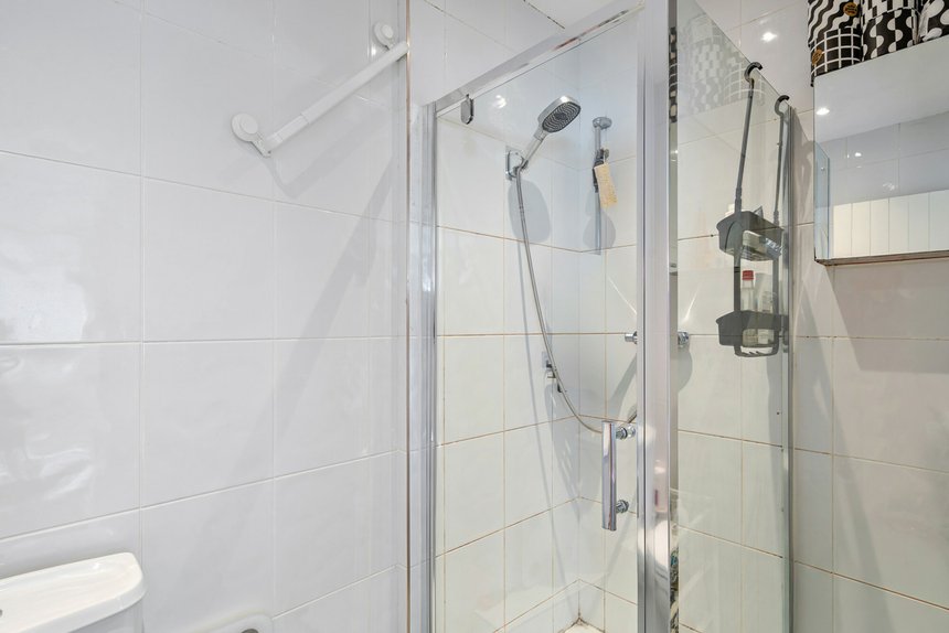 for sale savay lane london 68727 - Gibbs Gillespie