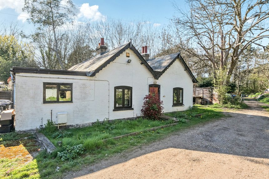 for sale savay lane london 68727 - Gibbs Gillespie
