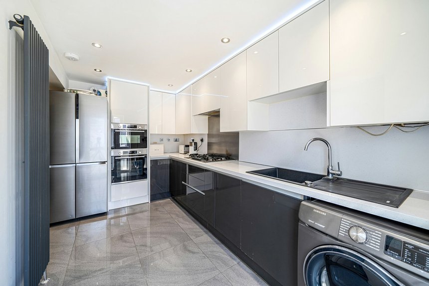 for sale pole hill road london 68729 - Gibbs Gillespie