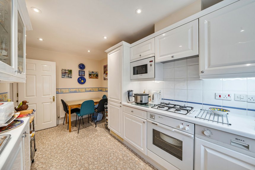for sale eastbury avenue london 68768 - Gibbs Gillespie