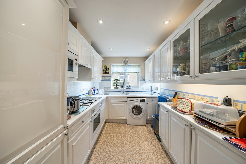 for sale eastbury avenue london 68768 - Gibbs Gillespie