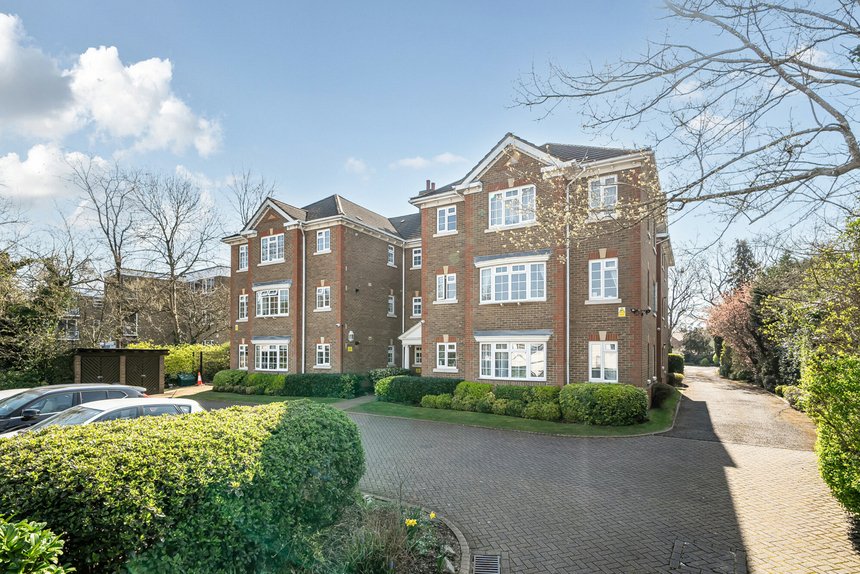 for sale eastbury avenue london 68768 - Gibbs Gillespie