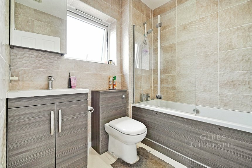 to let fenton road london 69102 - Gibbs Gillespie