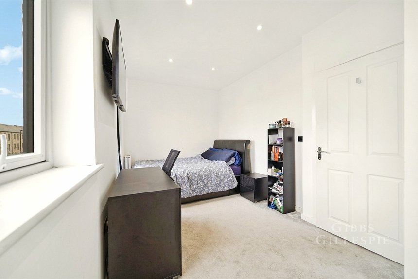 to let fenton road london 69102 - Gibbs Gillespie