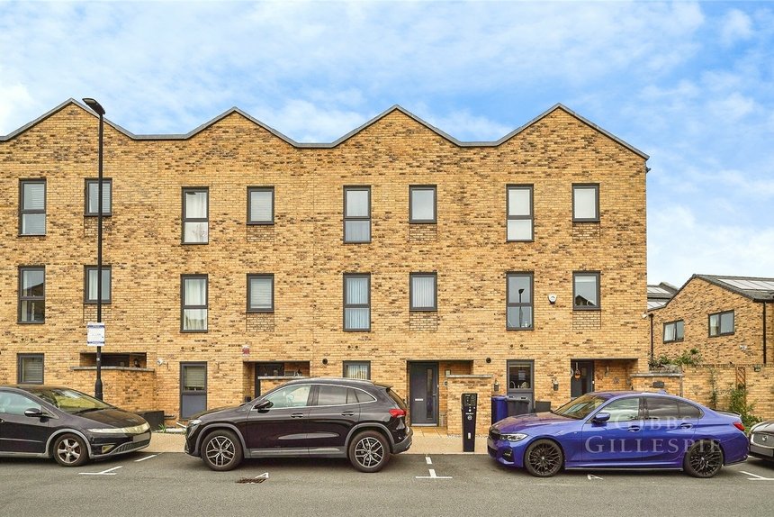 to let fenton road london 69102 - Gibbs Gillespie