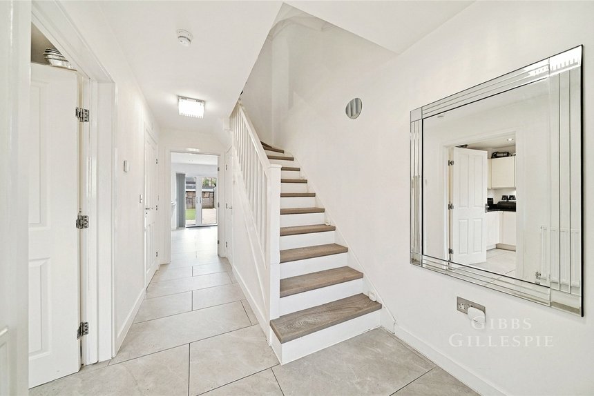 to let fenton road london 69102 - Gibbs Gillespie