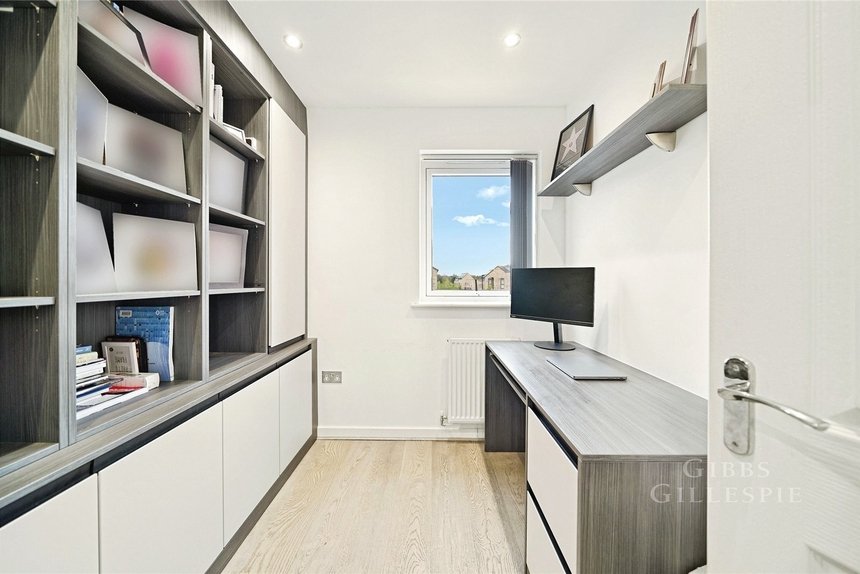 to let fenton road london 69102 - Gibbs Gillespie