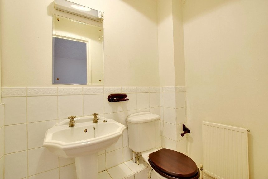 for sale salters close london 69113 - Gibbs Gillespie