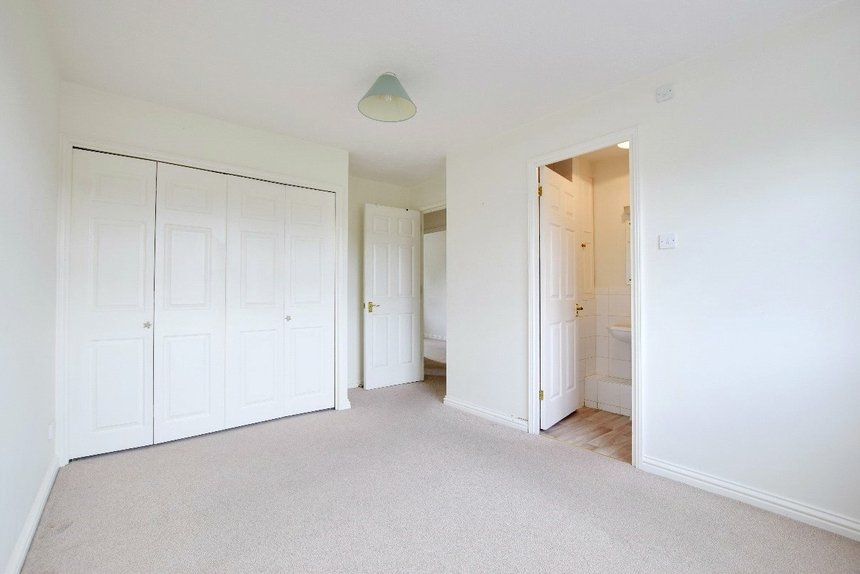 for sale salters close london 69113 - Gibbs Gillespie