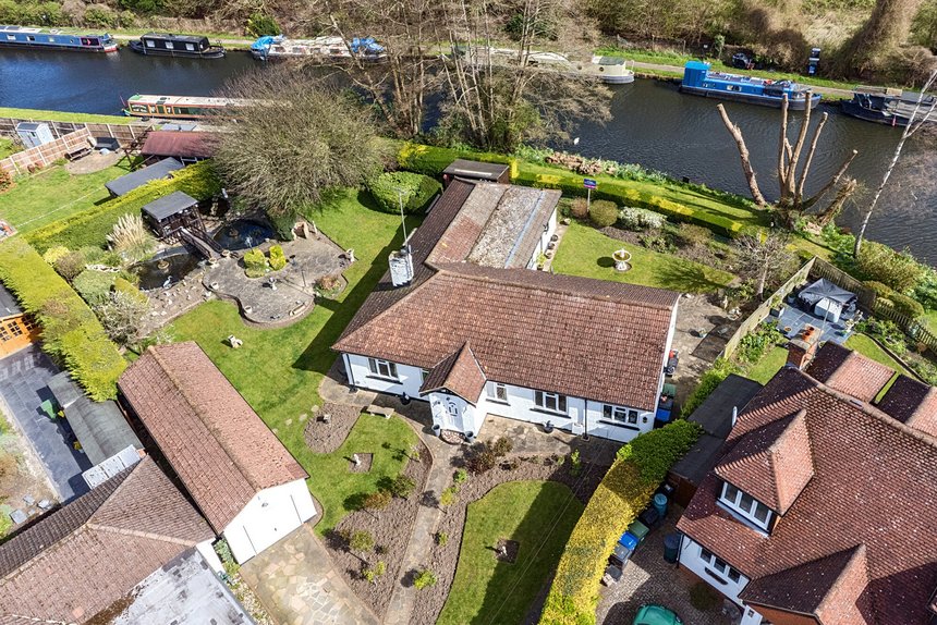 for sale poplar road london 69343 - Gibbs Gillespie