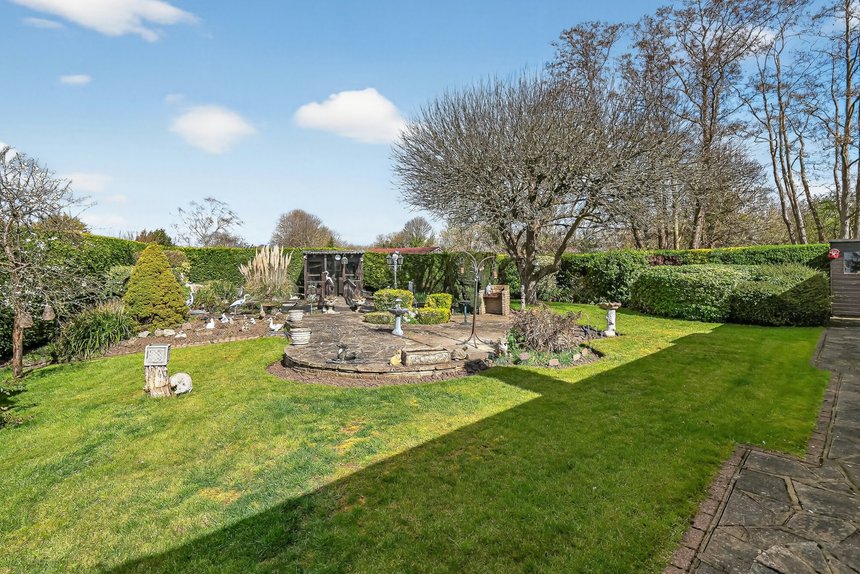 for sale poplar road london 69343 - Gibbs Gillespie