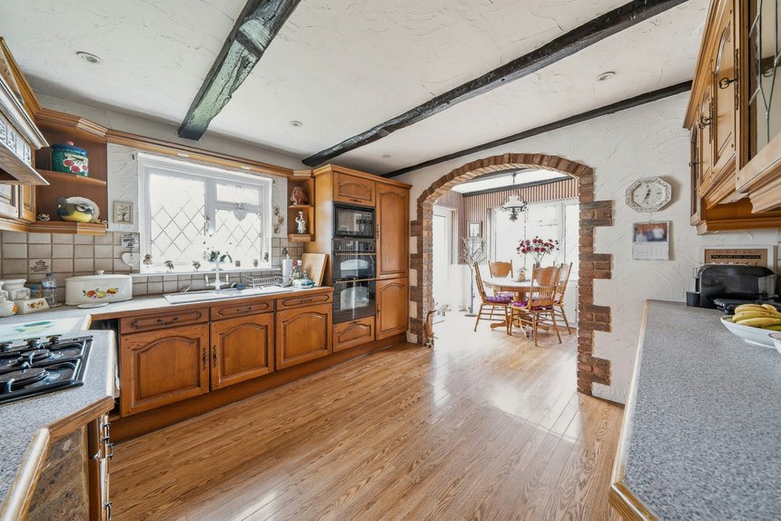 for sale poplar road london 69343 - Gibbs Gillespie