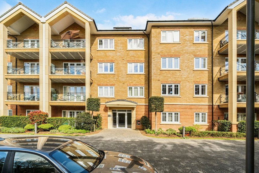 for sale wharf lane london 69493 - Gibbs Gillespie