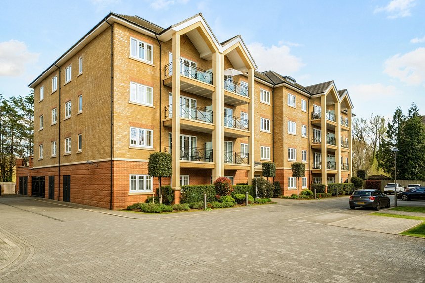 for sale wharf lane london 69493 - Gibbs Gillespie