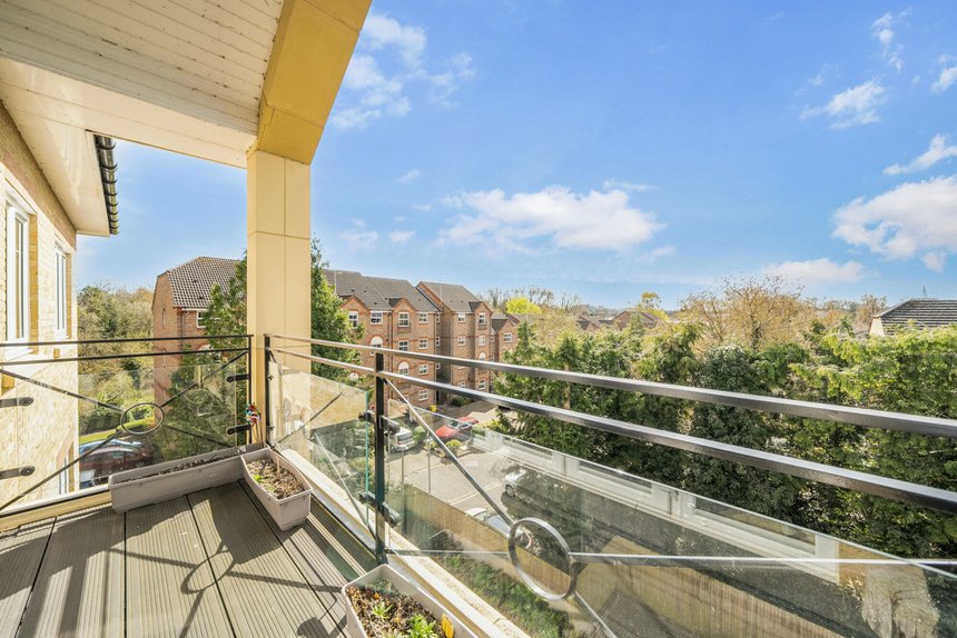 for sale wharf lane london 69493 - Gibbs Gillespie