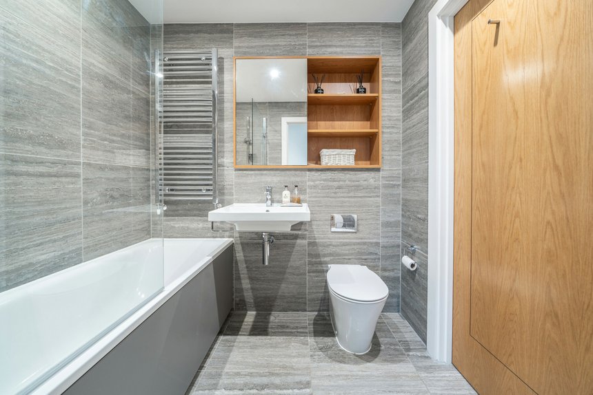 for sale wharf lane london 69493 - Gibbs Gillespie