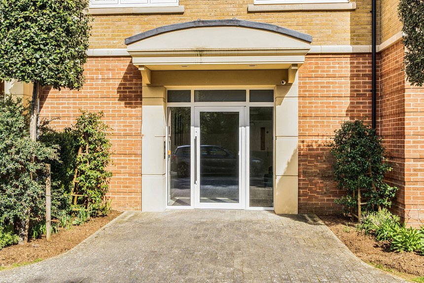 for sale wharf lane london 69493 - Gibbs Gillespie