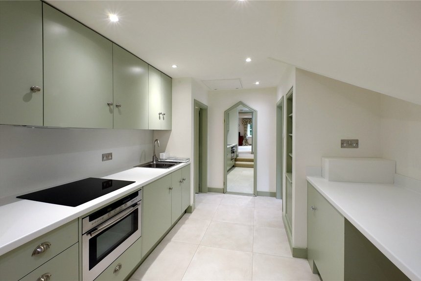 for sale hedgerley lane london 69788 - Gibbs Gillespie