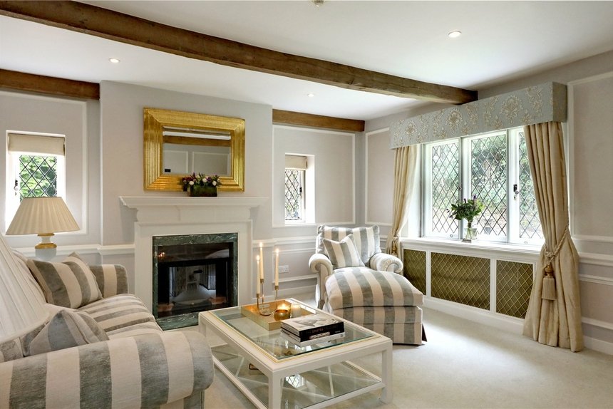 for sale hedgerley lane london 69788 - Gibbs Gillespie