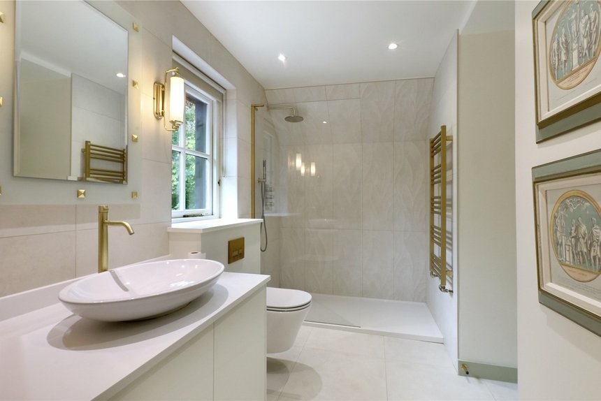 for sale hedgerley lane london 69788 - Gibbs Gillespie